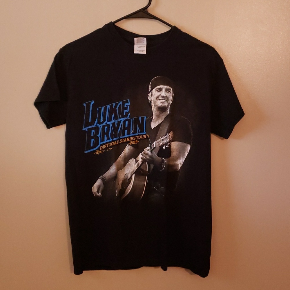 Luke Bryan Size Small
